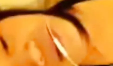دو عکس های سکسی خارجی ها برادر تقریباً مادر را با عینک جدا کردند زیرا تلویزیون به آنها نداد