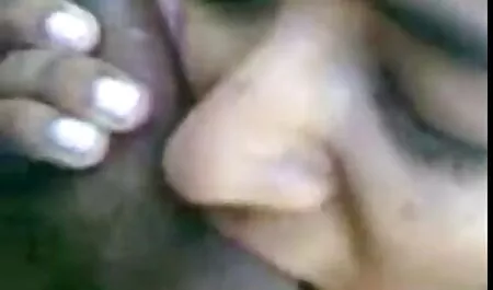 پسر نتوانست تحمل کند و دو سبزه زیبا را با جوانان بزرگ لعنتی تصاویر سکس زنان خارجی