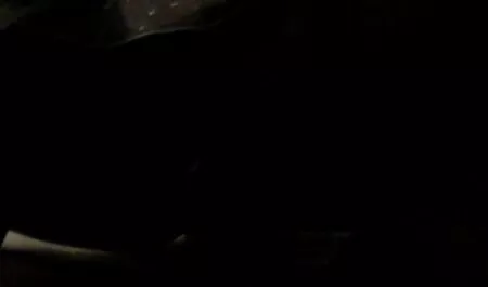 شلیک عكس كس وكون عضلانی بالغ در یک سبزه تنگ مقعد ضخیم